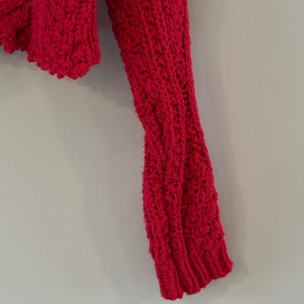 Free People Red Chunky Cable Knit Cropped Sweater Crew Neck XS Long Sleeve - Picture 3 of 7